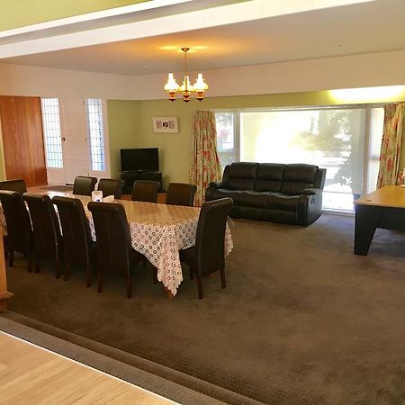 Gumtree Lodge Bed & Breakfast Крайстчърч Екстериор снимка