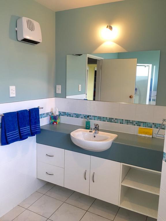 Gumtree Lodge Bed & Breakfast Крайстчърч Екстериор снимка