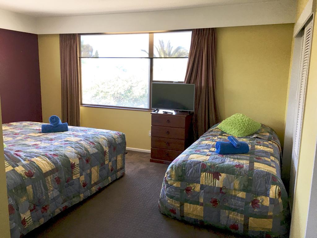 Gumtree Lodge Bed & Breakfast Крайстчърч Екстериор снимка